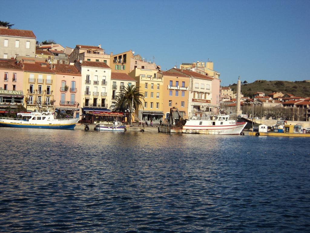 Appartement La Mediterranee Vue Sur Mer Plein Soleil 3 Climatisations Reversibles Port Vendres Quarto foto